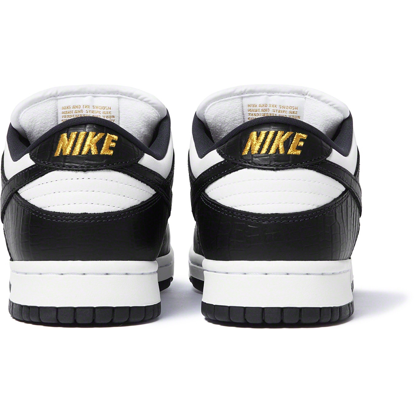 Supreme®/Nike® SB Dunk Low view 4
